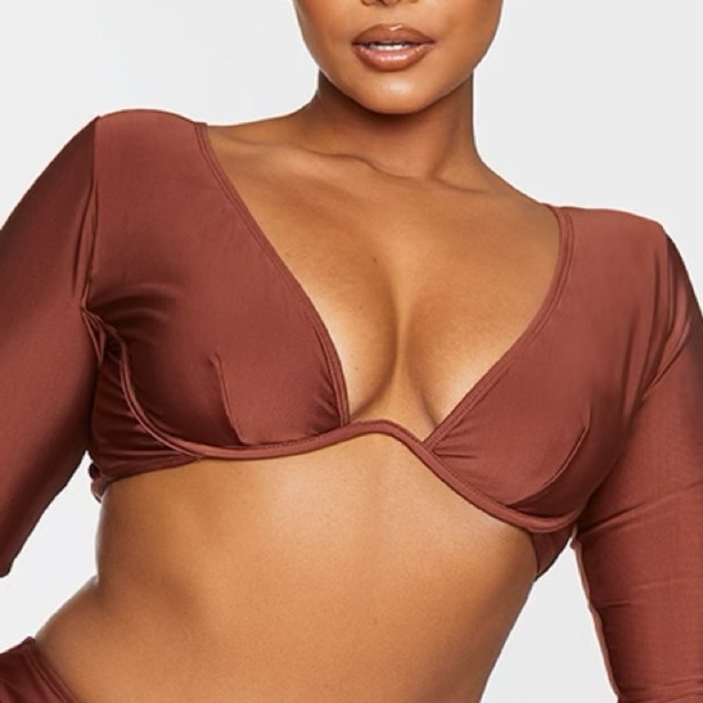 Long sleeve bikini top